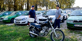 Most önnek is lehet rendőrautója, de akár esztergapadot is vehet a zsaruktól