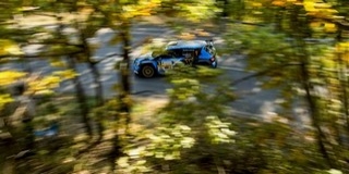 Több tízezer néző volt kíváncsi a Mecsek-ralira, ismét fénykorát éli a sportág Több tízezer néző volt kíváncsi a Mecsek-ralira, ismét fénykorát éli a sportág