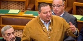 Jelentősen csökkent a lakosság közüzemi díjhátraléka