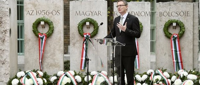 Magyarország a hősök földje, önmaga ura, nem kiskorú, nem mások játszótere Magyarország a hősök földje, önmaga ura, nem kiskorú, nem mások játszótere