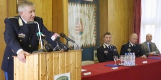 Elbúcsúzott Dakos József, a megye rendőr-főkapitánya, Csongrád megyében folytatja
