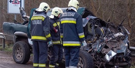 Autóval ütközött egy vonat, ketten megsérültek