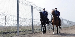 Nem szűnt meg a migráció, nem lehet megfeledkezni a védelemről