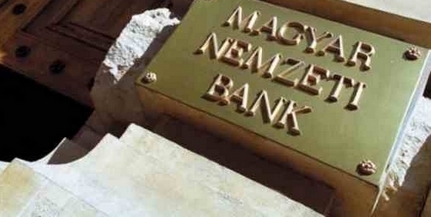 Év végén bevonja a régi tízezreseket a nemzeti bank