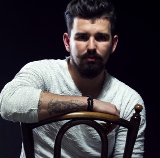 Sokáig mérnöknek készült az ország egyik legnépszerűbb tetoválója, Magari Kristóf Sokáig mérnöknek készült az ország egyik legnépszerűbb tetoválója, Magari Kristóf