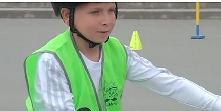 Pécsi diákok nyerték a kerékpáros vetélkedőt - Videó!