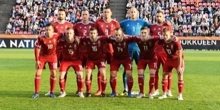 Helyben hagyta az UEFA a magyarok büntetését