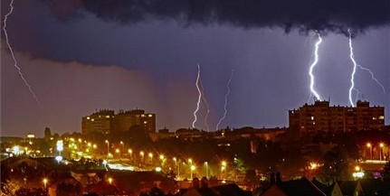 Baranyában is jégesőre, zivatarokra figyelmeztet a meteorológia Baranyában is jégesőre, zivatarokra figyelmeztet a meteorológia