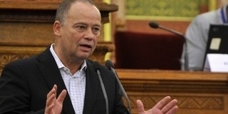 Szakad az MSZP? Szanyi kapitány új mozgalmat indít