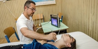 Erdélyi misszión vett részt a pécsi orvos, dr. Járay Ákos