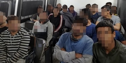 Két csoportban 19 migránst fogtak el Hercegszántónál éjjel