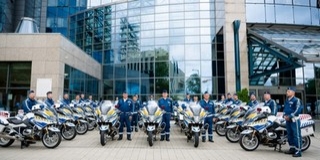 Új csúcsmotorokat kaptak a rendőrök, elfogásra is alkalmasak