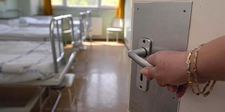 Vízszűrő berendezéseket kaptak az állami kórházak