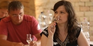 Kiemelten ellenőrzik a pálinka-előállítókat és -forgalmazókat