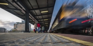 Rövidebb idő alatt érnek az IC-k Pécsről Budapestre