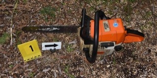 Láncfűrésszel sebesítette meg ismerősét egy férfi Baranyában