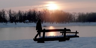 Éjjel hószállingozás, szombaton ónos eső is lehet