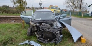 Vonattal ütközött össze egy autó Baranyában