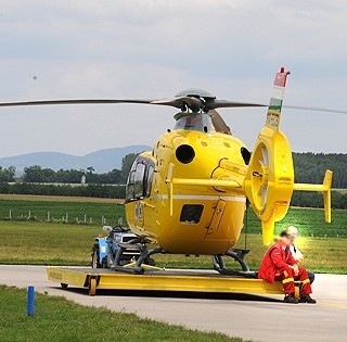 Elviszik a légimentőbázist a pogányi reptérről, jövőre már Szekszárdról száll fel a helikopter Elviszik a légimentőbázist a pogányi reptérről, jövőre már Szekszárdról száll fel a helikopter