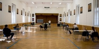 A hidegháború, Mátyás külpolitikája is a feladatak között