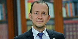 Őri László Trianonról: a seb mély, a fájdalom nem múlt el Őri László Trianonról: a seb mély, a fájdalom nem múlt el