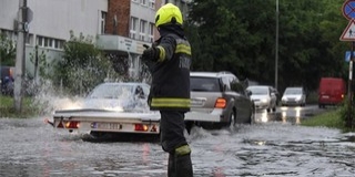 Kevesebb lesz a felhő kedden, de még lehetnek zivatarok