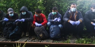 Migránsokra váró embercsempészt fogtak Baranyában Migránsokra váró embercsempészt fogtak Baranyában