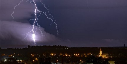 Újabb zivatarokra, jégesőre figyelmeztet a meteorológia