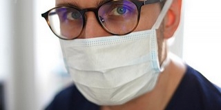 Kásler: tisztelet az egészségügyi és a szociális dolgozóknak!