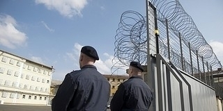 Véget vetett az Országgyűlés a börtönbiznisznek