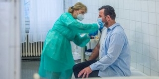 Ezer alatt maradt a napi új fertőzöttek száma, Baranyában is csökkent az esetszám