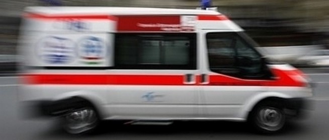 Rátámadt a mentőben az ápolóra Pécsett egy részegségéből ébredező komlói férfi Rátámadt a mentőben az ápolóra Pécsett egy részegségéből ébredező komlói férfi