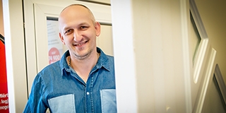 KIKO Ablak Kft. és Party Szerviz: nyílászárók, üvegkorlátok, pergolák, dekorációk specialistája