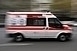Fának csapódott egy kisbusz, lezárták a 6-ost Fának csapódott egy kisbusz, lezárták a 6-ost