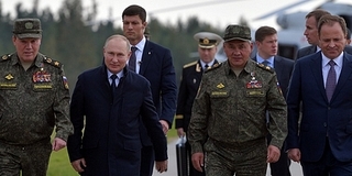 A britek az oroszokat fenyegetik Ukrajna miatt