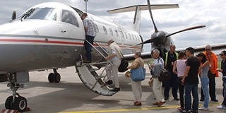 Állami többségi tulajdonba kerül a pogányi reptér, meghosszabbítják a kifutópályát
