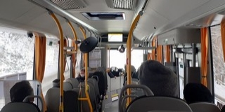 Nem árt tudni: ha van, kötelező becsatolni a biztonsági övet a távolsági autóbuszokon