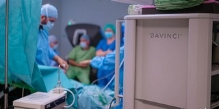 Az országban elsőként Pécsett végeztek tüdőműtétet robot segítségével