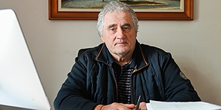Katzirz Béla: 72! Köszöntjük születésnapján a pécsi labdarúgás kapuslegendáját! Katzirz Béla: 72! Köszöntjük születésnapján a pécsi labdarúgás kapuslegendáját!