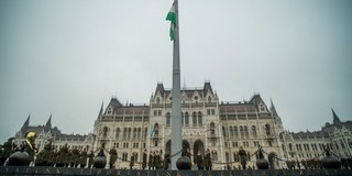 Hátrányos helyzetű gyerekek látogattak el a Parlamentbe