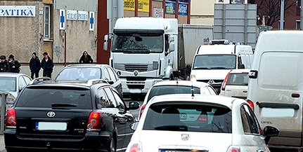 Húsz forinttal csökkent a benzin átlagára egy hónap alatt