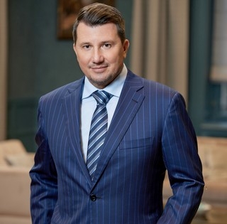 Lemondott a Pécsi Tudományegyetemet fenntartó alapítvány kuratóriumi elnöke