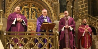 A Pécsi Egyházmegye horvát ajkú hívei a székesegyházban ünnepelték az adventet A Pécsi Egyházmegye horvát ajkú hívei a székesegyházban ünnepelték az adventet