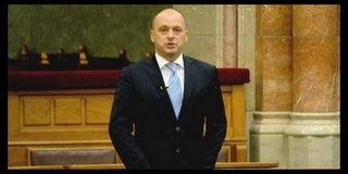 Gyász: elhunyt Tiffán Zsolt, egykori országgyűlési képviselő, villányi borász