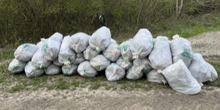 Több száz zsáknyi szeméttől szabadították meg a természetet a nemzeti parkban Több száz zsáknyi szeméttől szabadították meg a természetet a nemzeti parkban