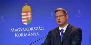 Gulyás Gergely: háztartási cikkekre, több mint ezer termékre is bevezetik az árrésszabályozást Gulyás Gergely: háztartási cikkekre, több mint ezer termékre is bevezetik az árrésszabályozást