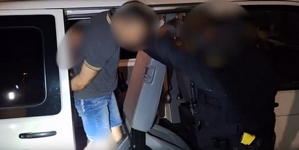 Tízmilliókat keresett egy baranyai drogbanda, életfogytig tartó büntetés is kaphatnak - Videó Tízmilliókat keresett egy baranyai drogbanda, életfogytig tartó büntetés is kaphatnak - Videó