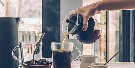 Méreggel akart végezni egy pécsi nő a férjével - Sőt, még a jó édes anyukája is besegített Méreggel akart végezni egy pécsi nő a férjével - Sőt, még a jó édes anyukája is besegített