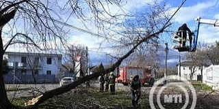 Több mint félezer helyre riasztották a tűzoltókat Több mint félezer helyre riasztották a tűzoltókat