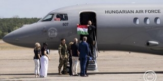 Farkas Bertalan és Kapu Tibor kapta a Magyar Szent István Rendet